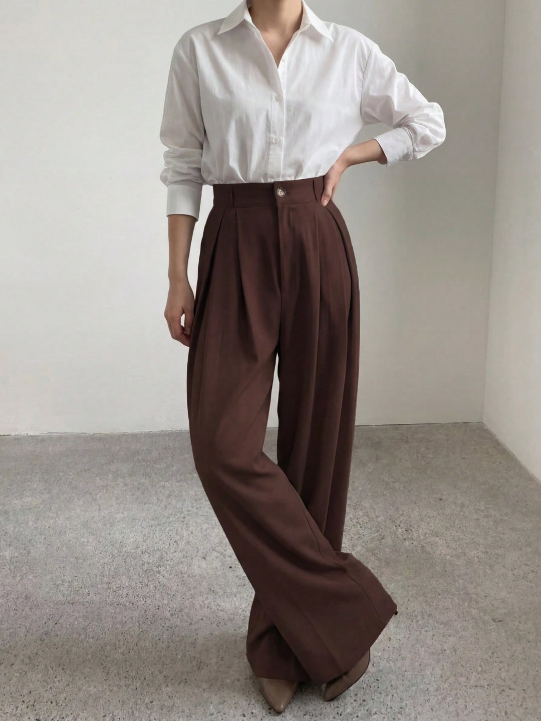 Pantalon SHEIN, maro