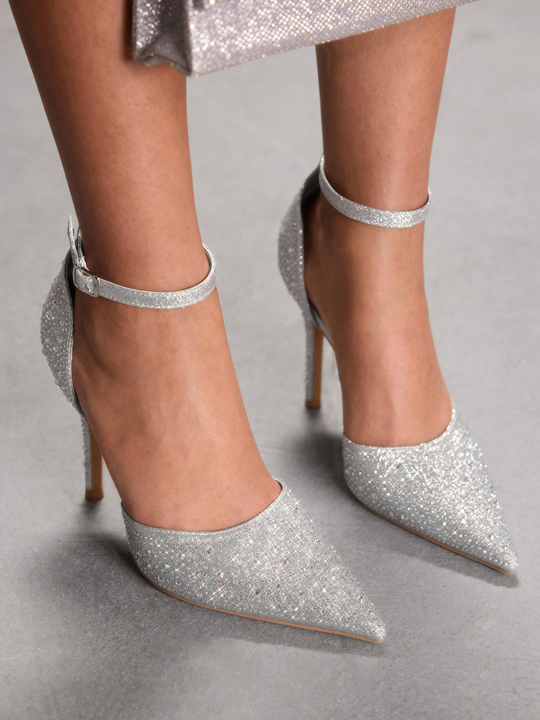 Pantofi cu toc SHEIN, alb