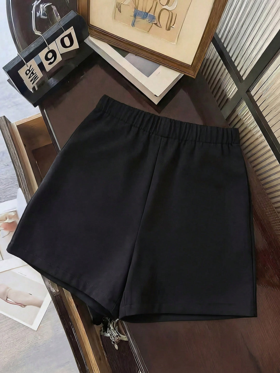 Pantaloni scurți SHEIN, negru