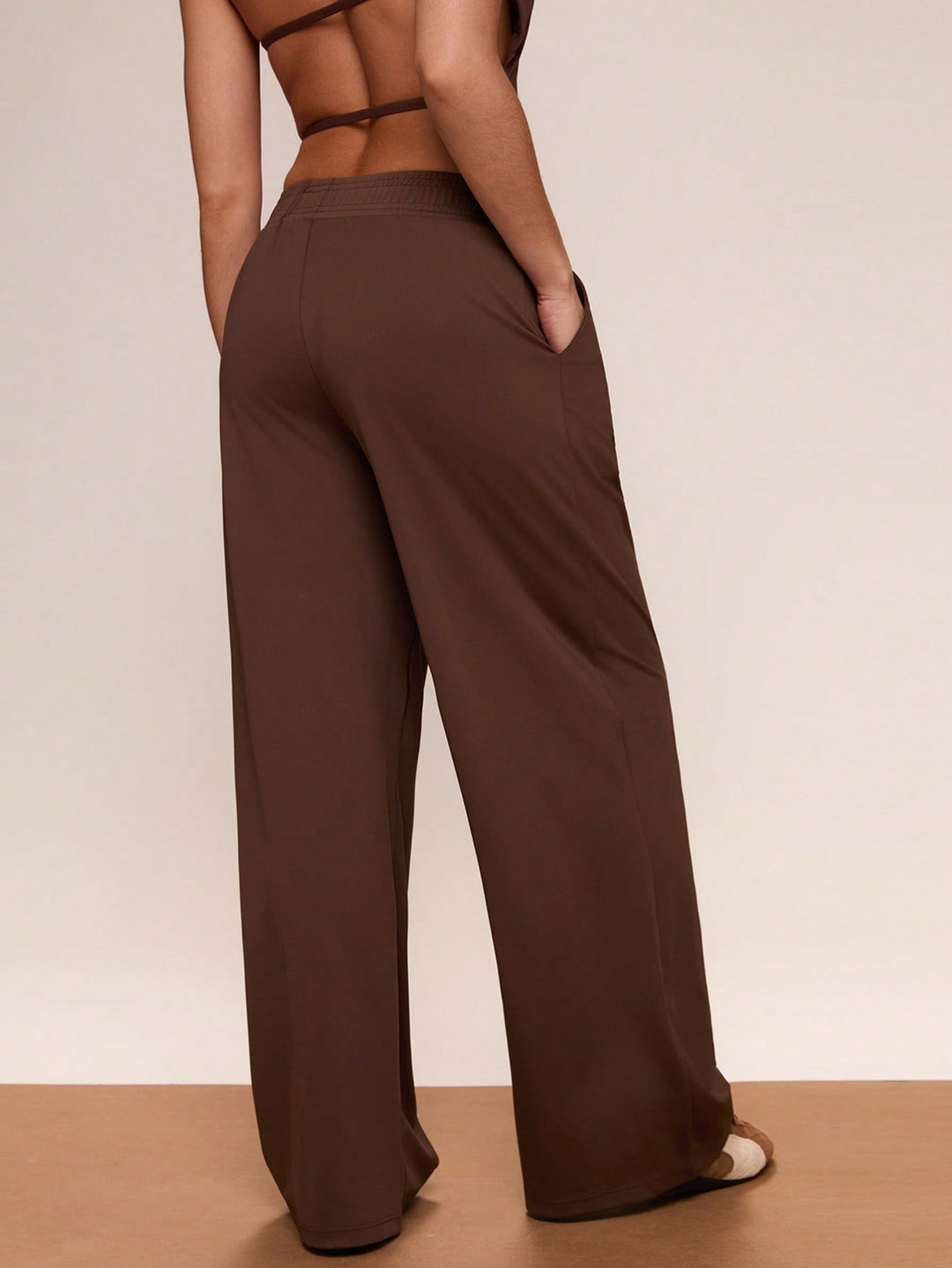 Pantaloni SHEIN, maro