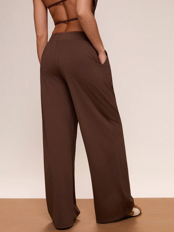 Pantaloni SHEIN, maro