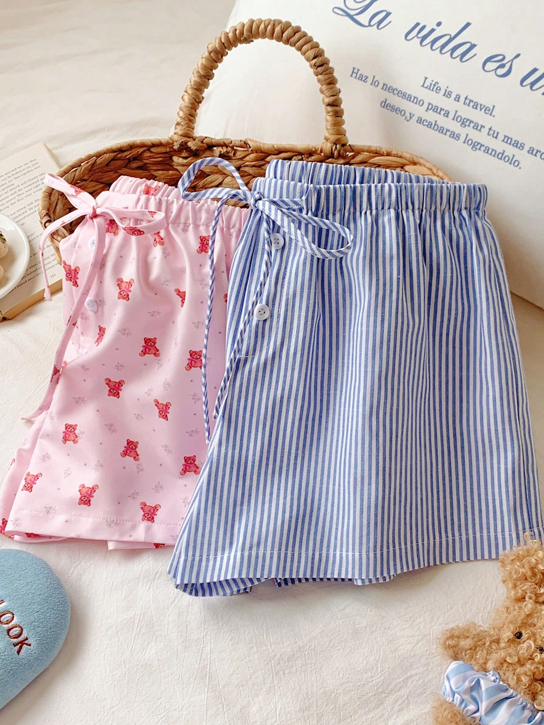Pantaloni scurți SHEIN, mix culori