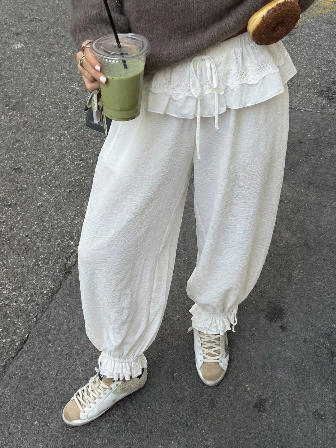 Pantaloni SHEIN, alb