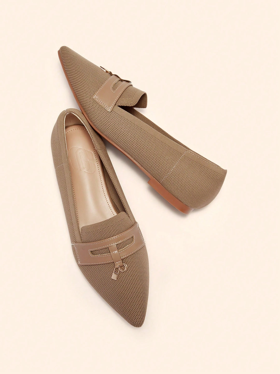 Balerini SHEIN, kaki