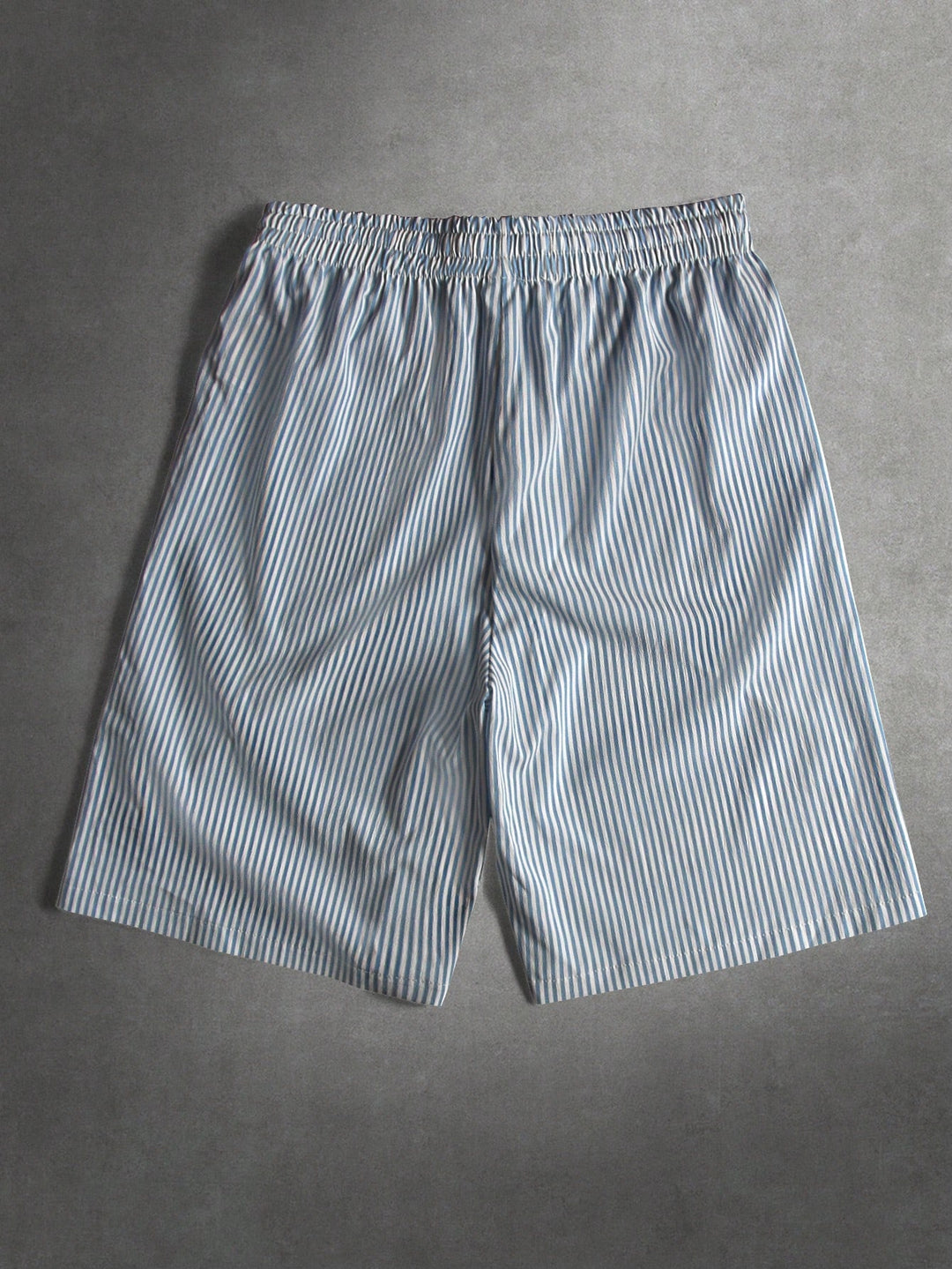 Pantaloni scurți SHEIN, albastru