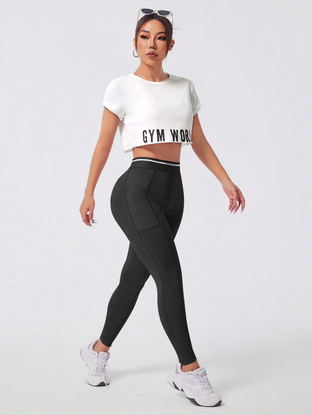Compleu SHEIN, mix culori