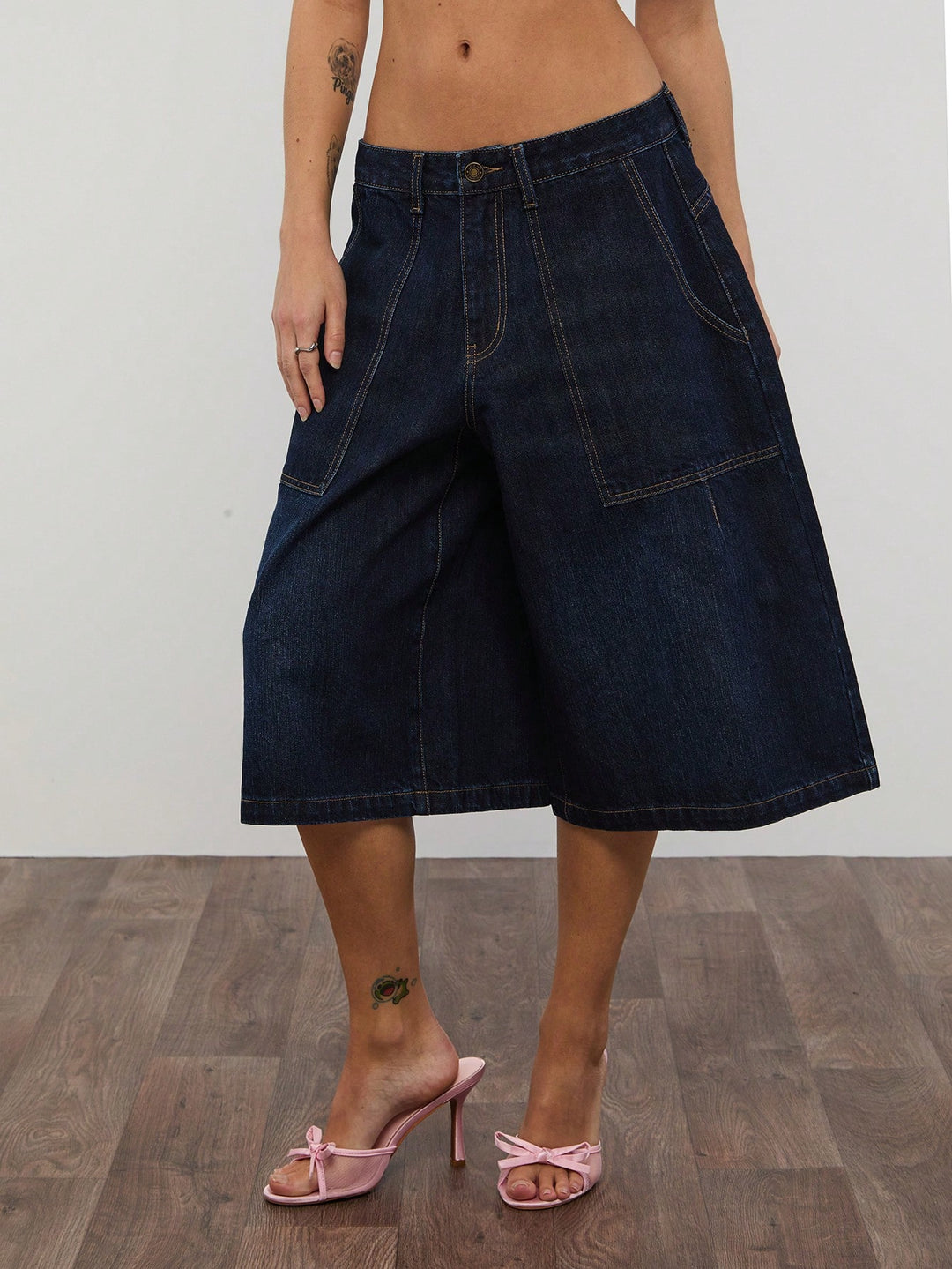 Pantaloni scurți SHEIN, negru