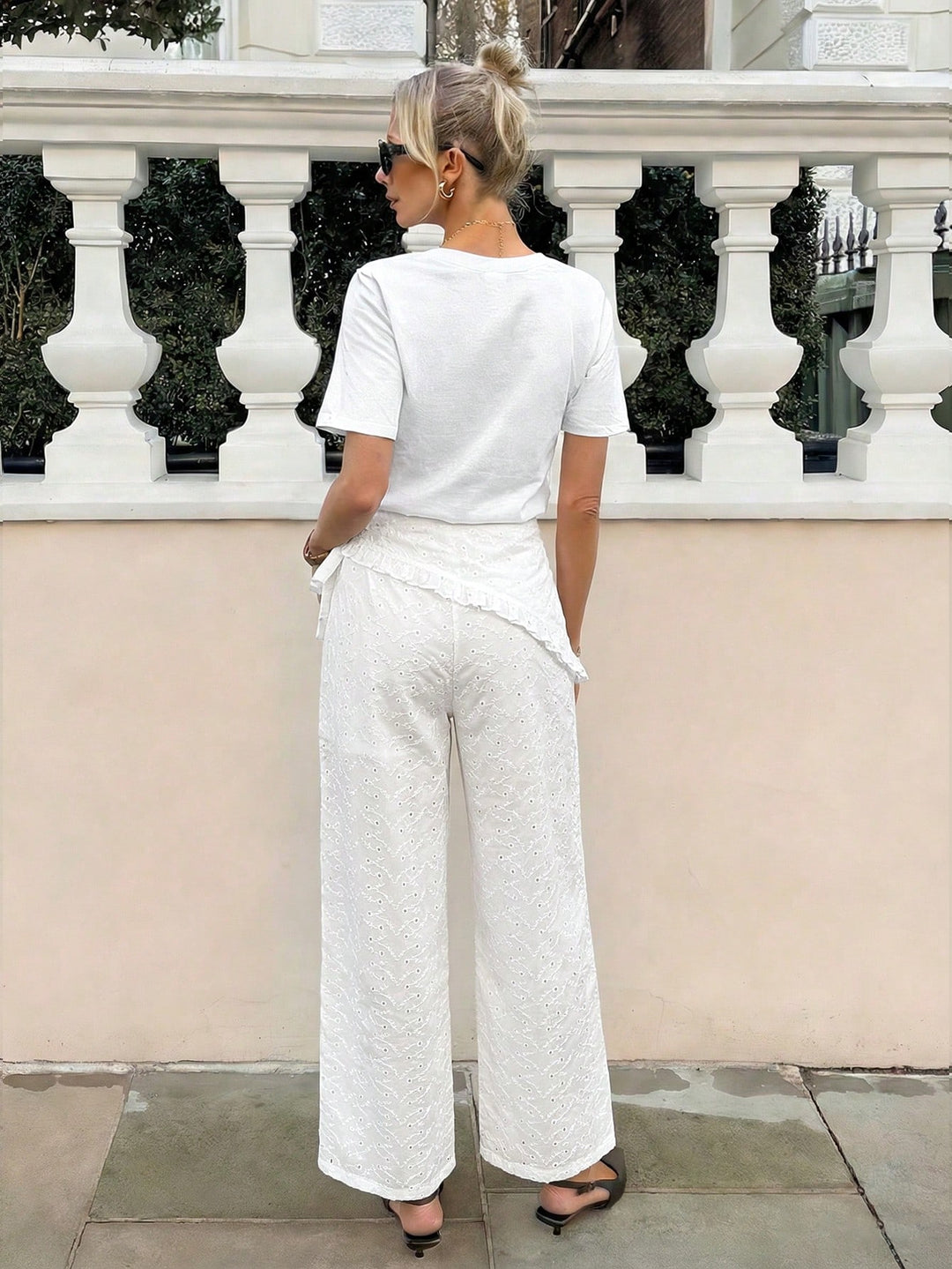 Pantaloni SHEIN, alb