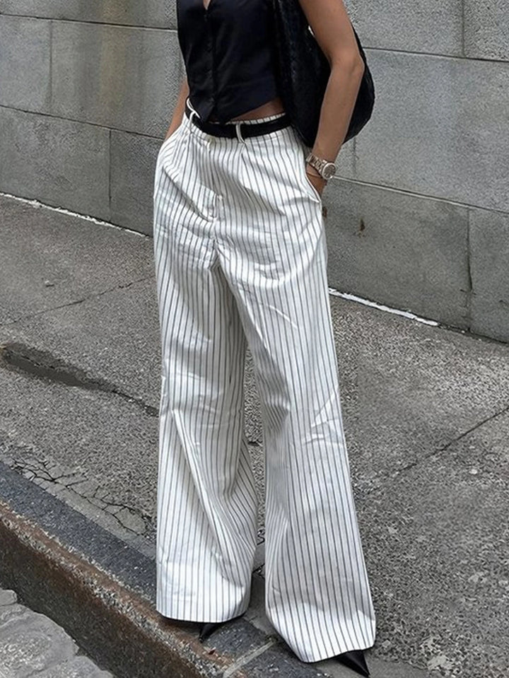 Pantaloni SHEIN, mix culori