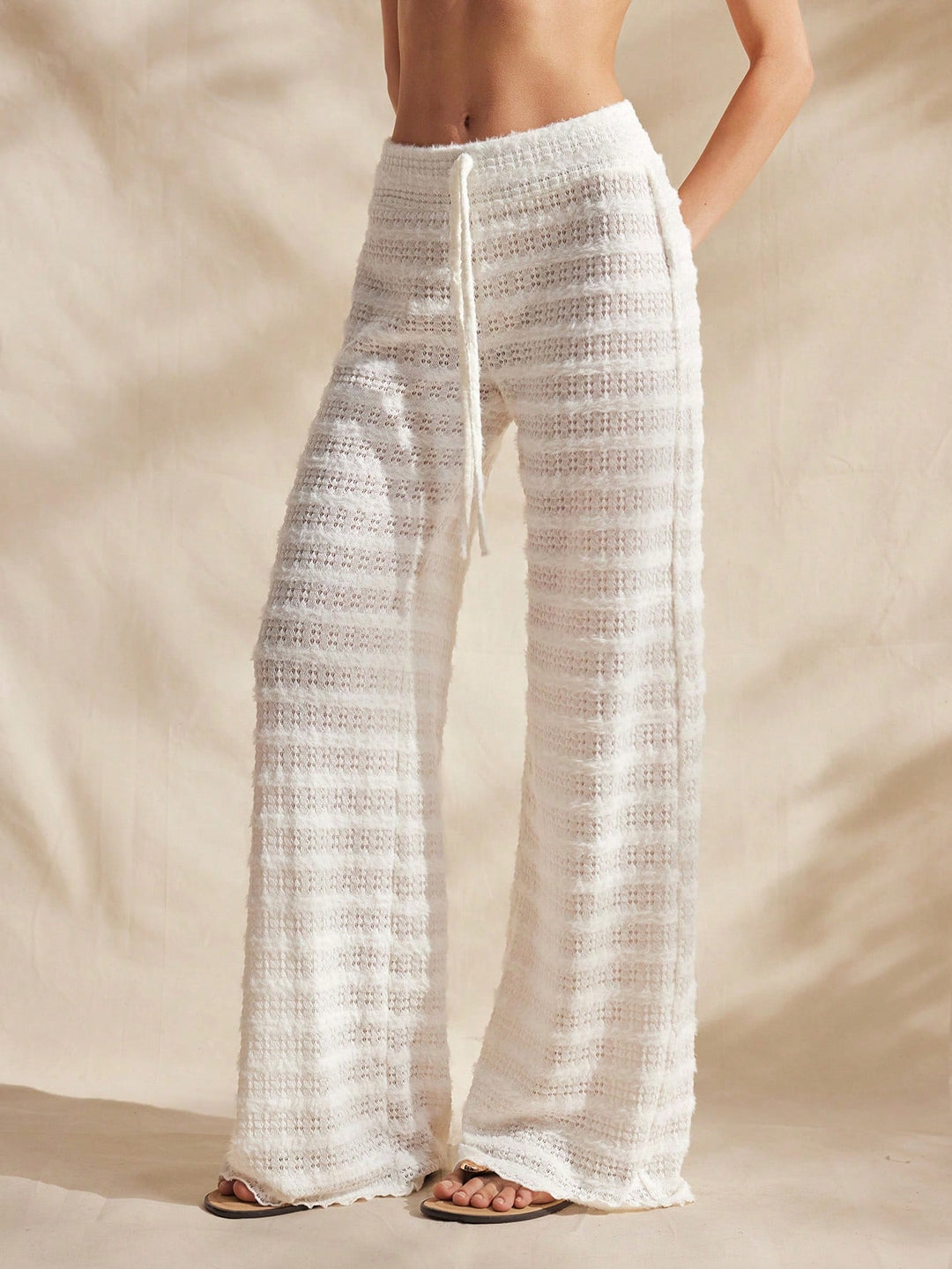Pantaloni SHEIN, alb