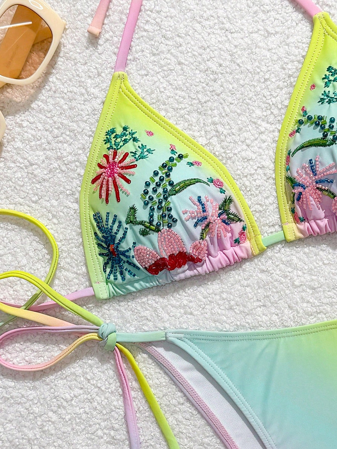 Set bikini SHEIN, mix culori