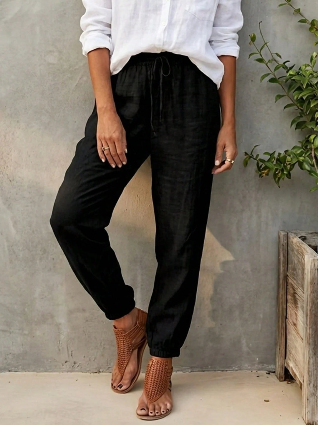 Pantaloni SHEIN, negru