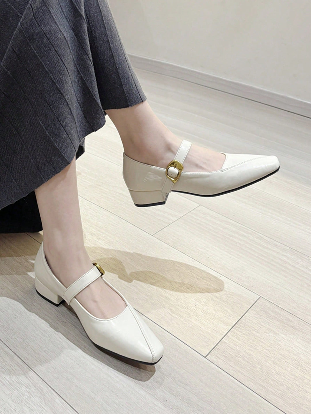 Pantofi cu toc SHEIN, alb