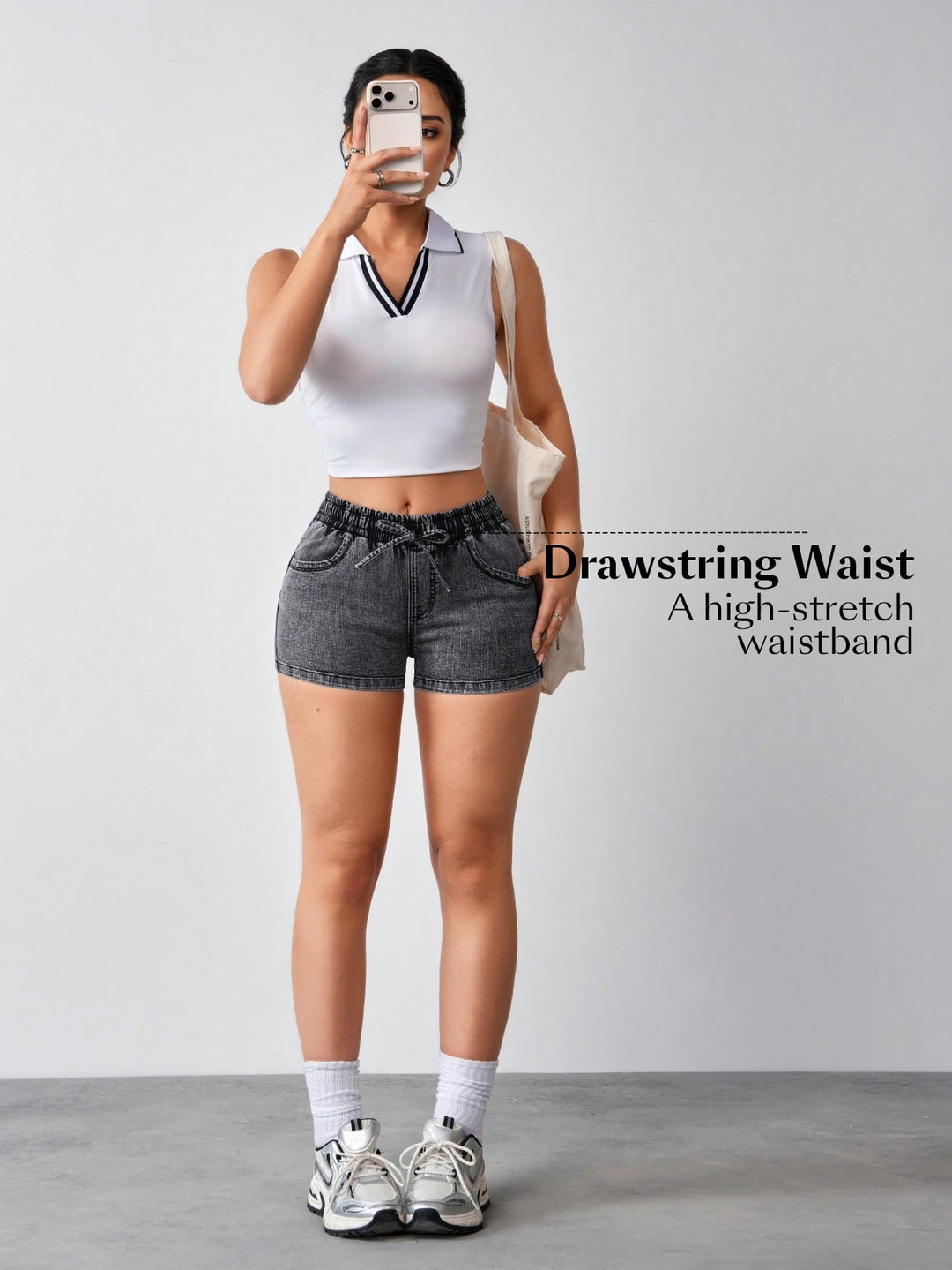 Pantaloni scurți SHEIN, negru