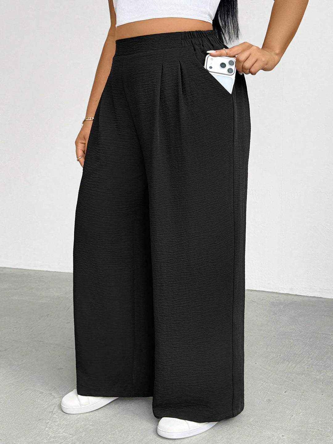 Pantaloni SHEIN, negru