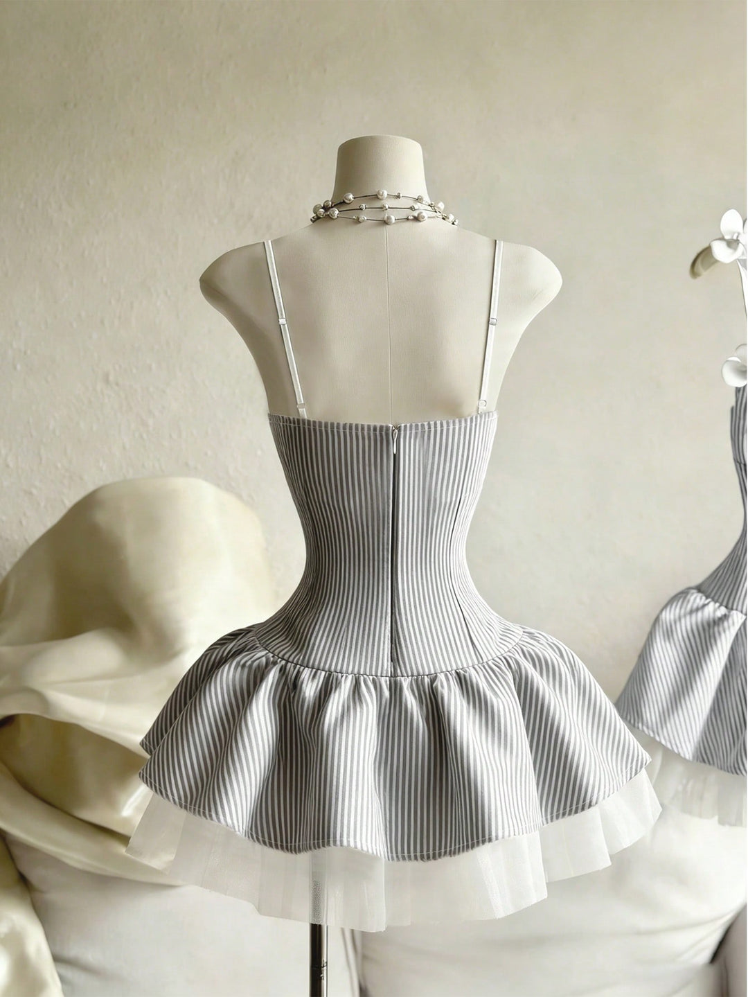 Rochie scurtă SHEIN, gri