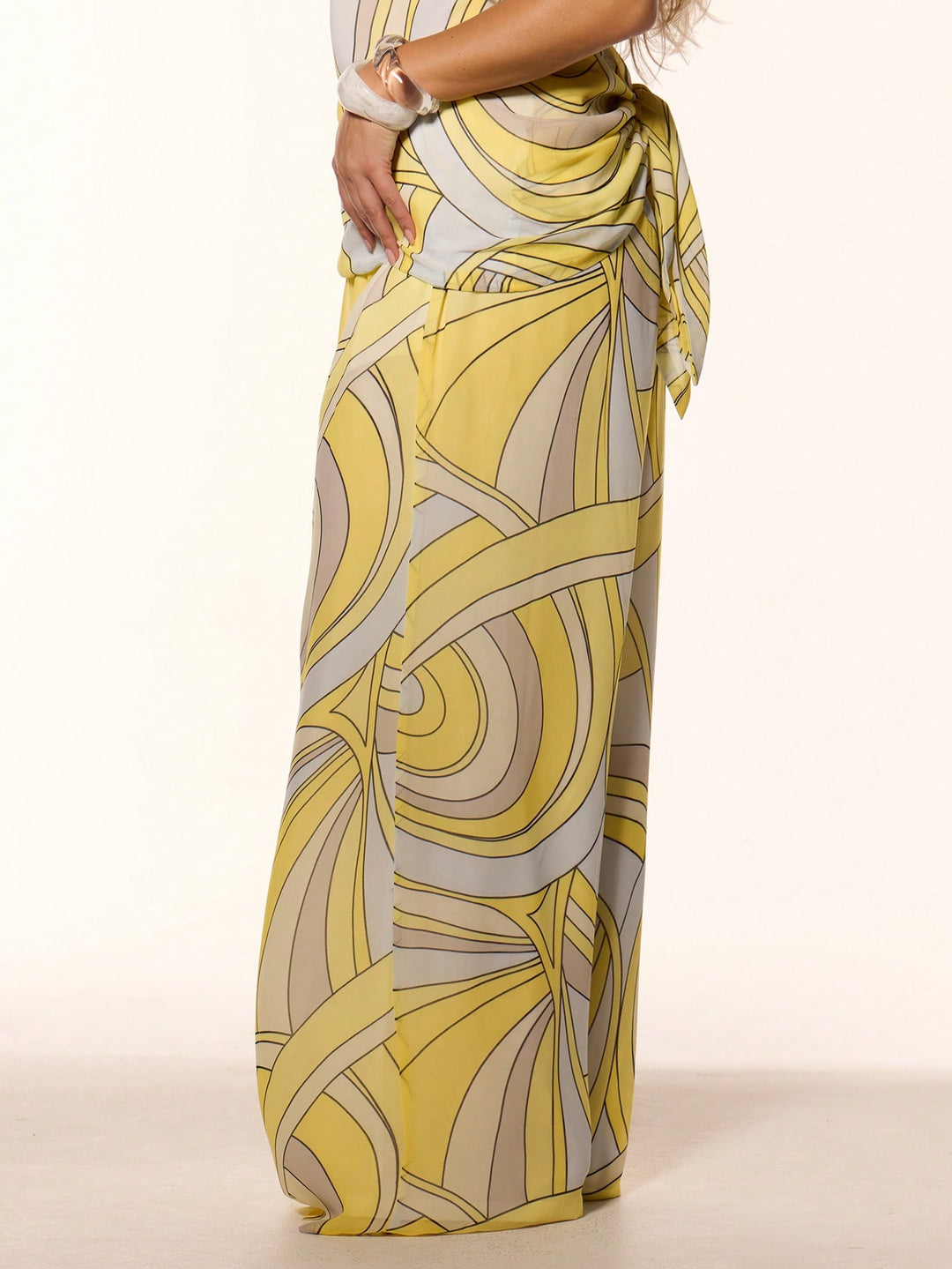 Pantaloni SHEIN, mix culori
