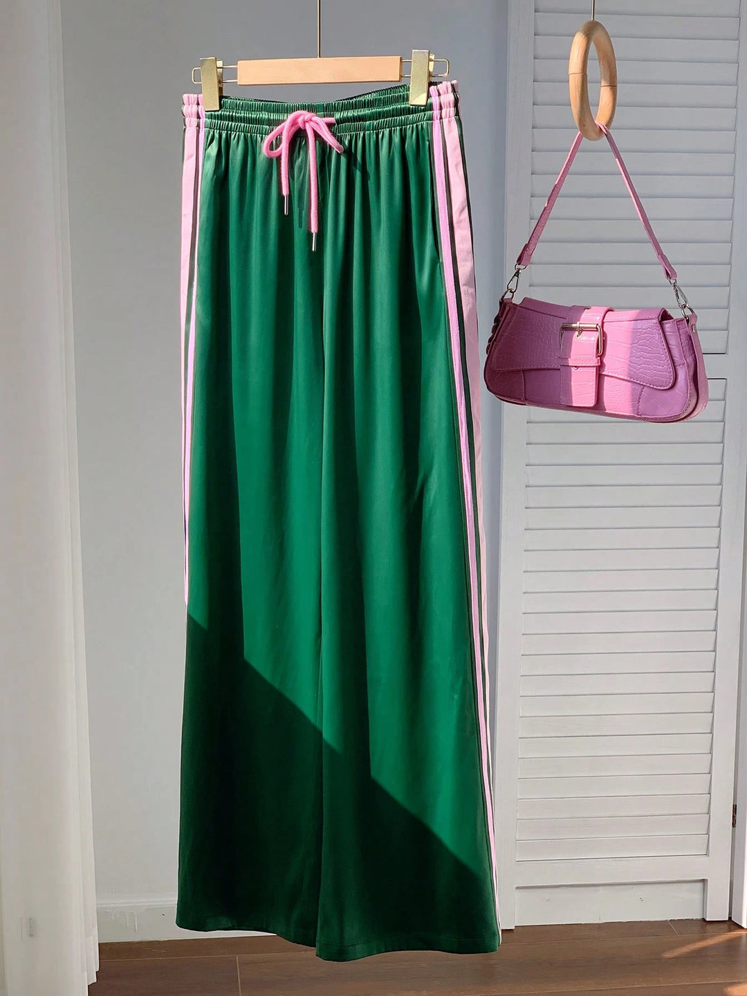 Pantaloni SHEIN, verde