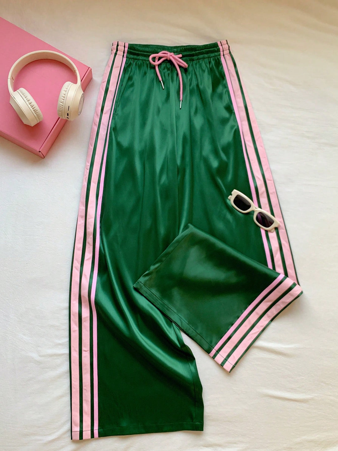 Pantaloni SHEIN, verde