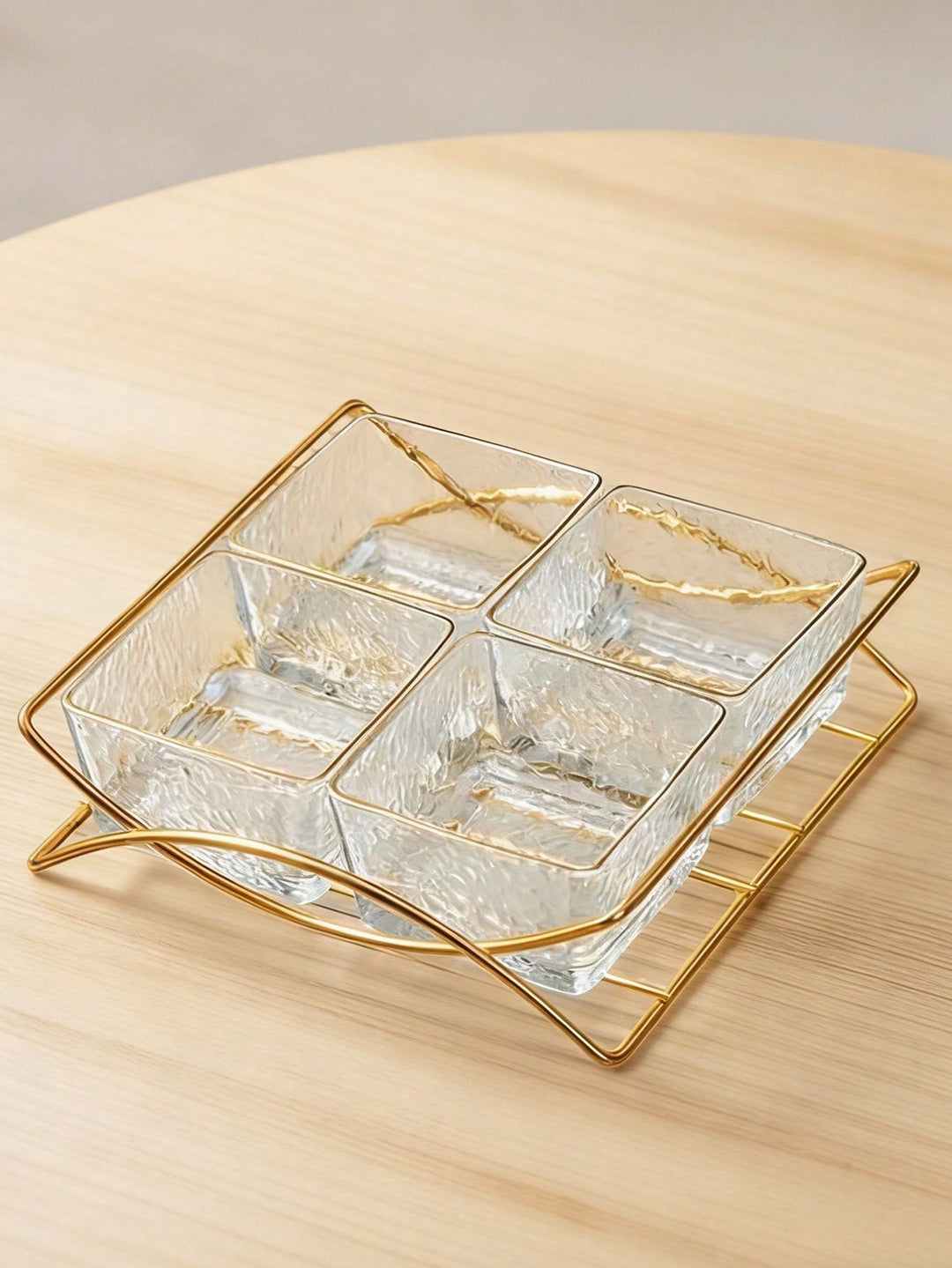 Tavă SHEIN, transparent