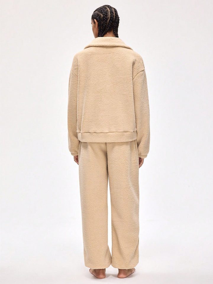 SHEIN együttes, bézs