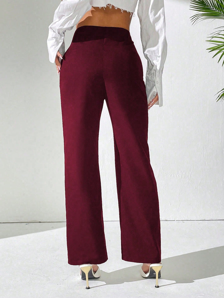 Pantaloni SHEIN, vișiniu