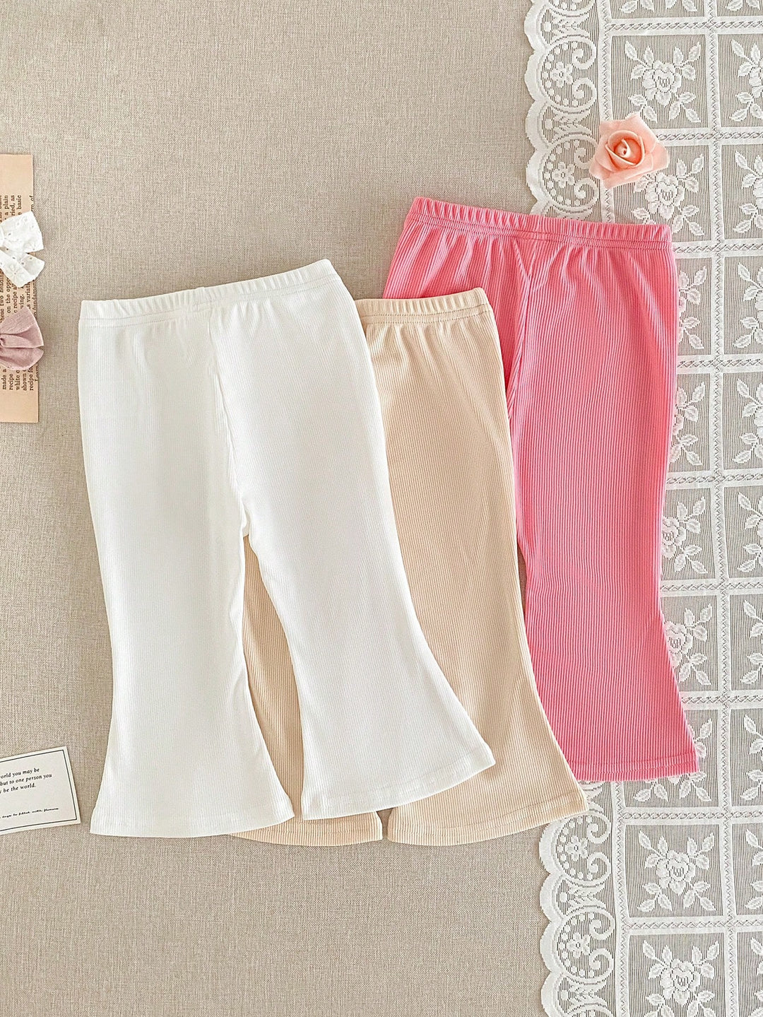 Pantaloni SHEIN, mix culori