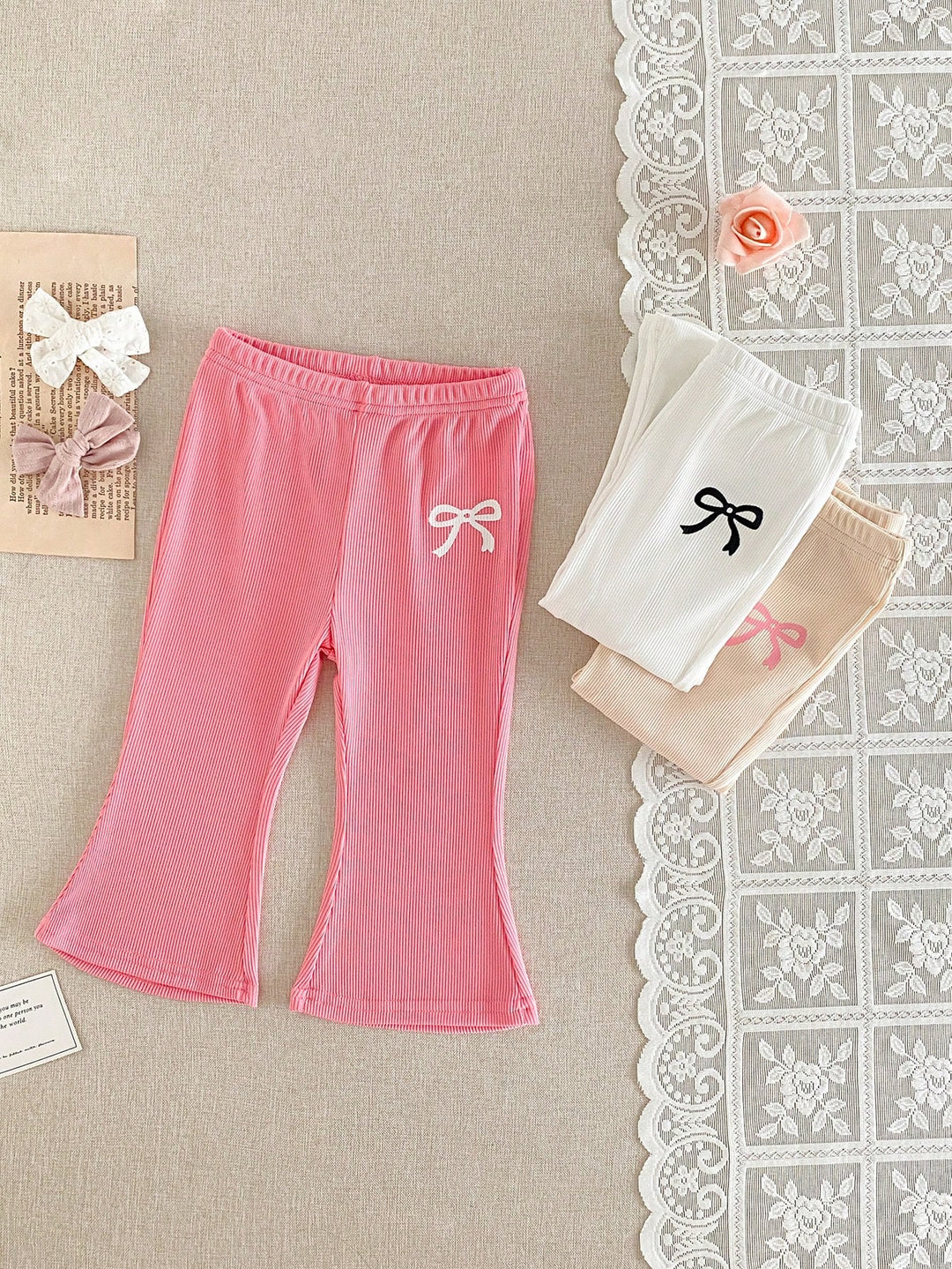 Pantaloni SHEIN, mix culori