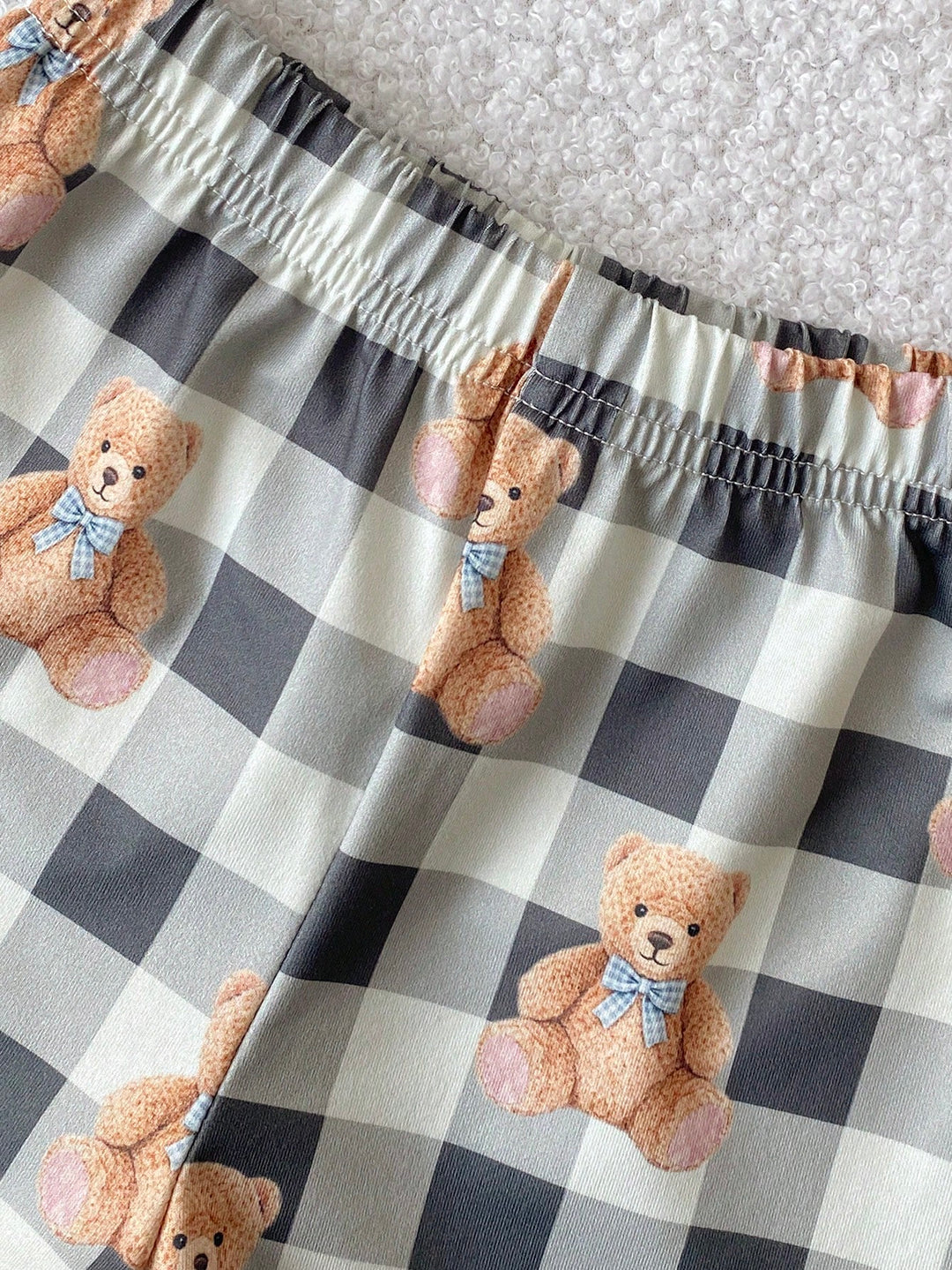 Pijama SHEIN, mix culori