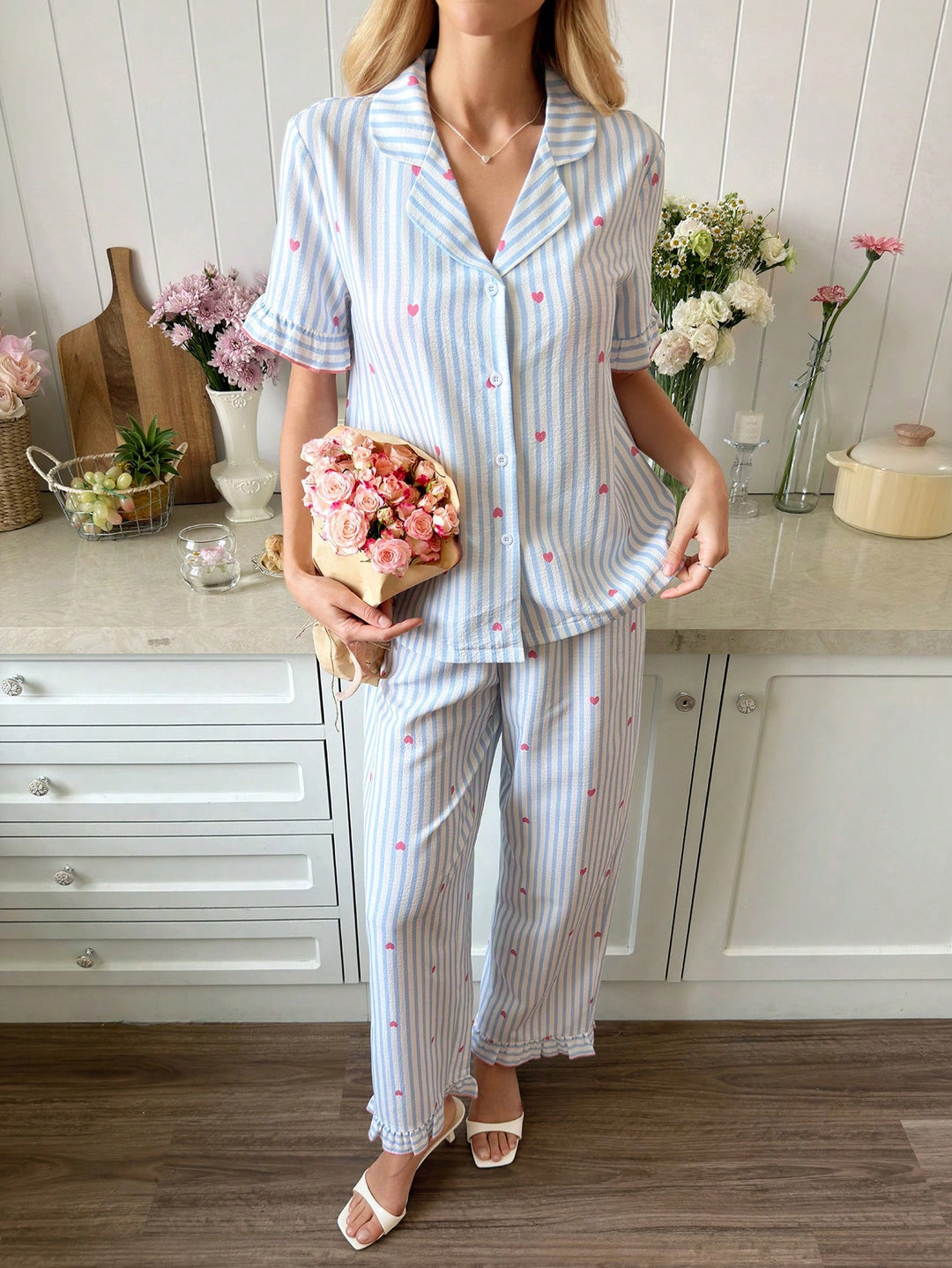 Compleu pijamale SHEIN, mix culori