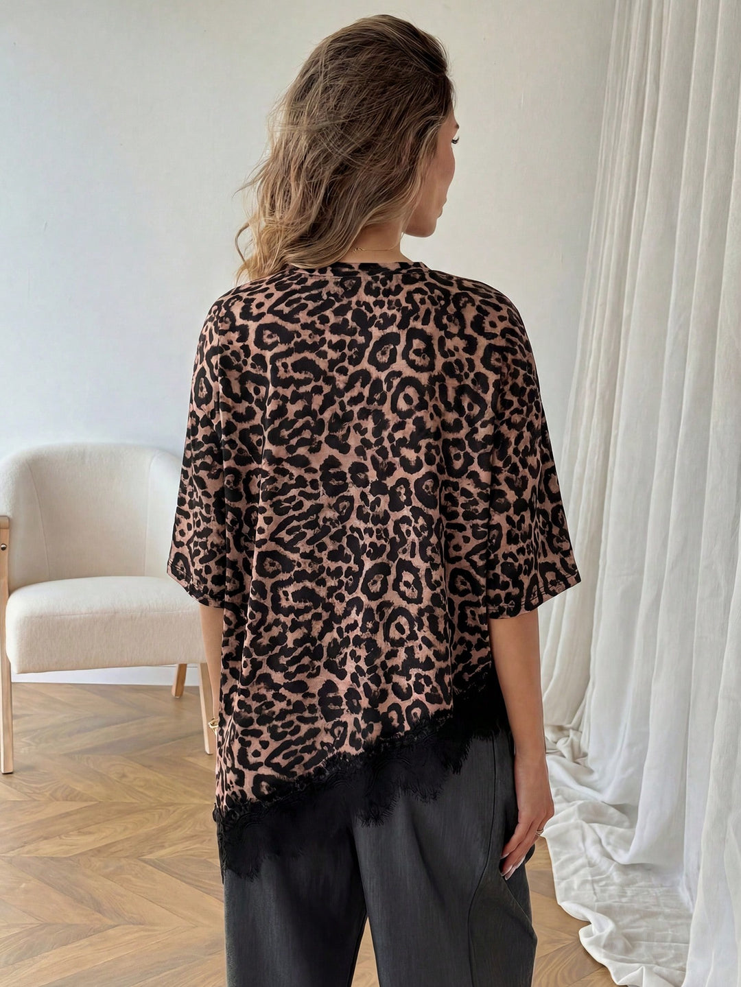 Tricou SHEIN, maro