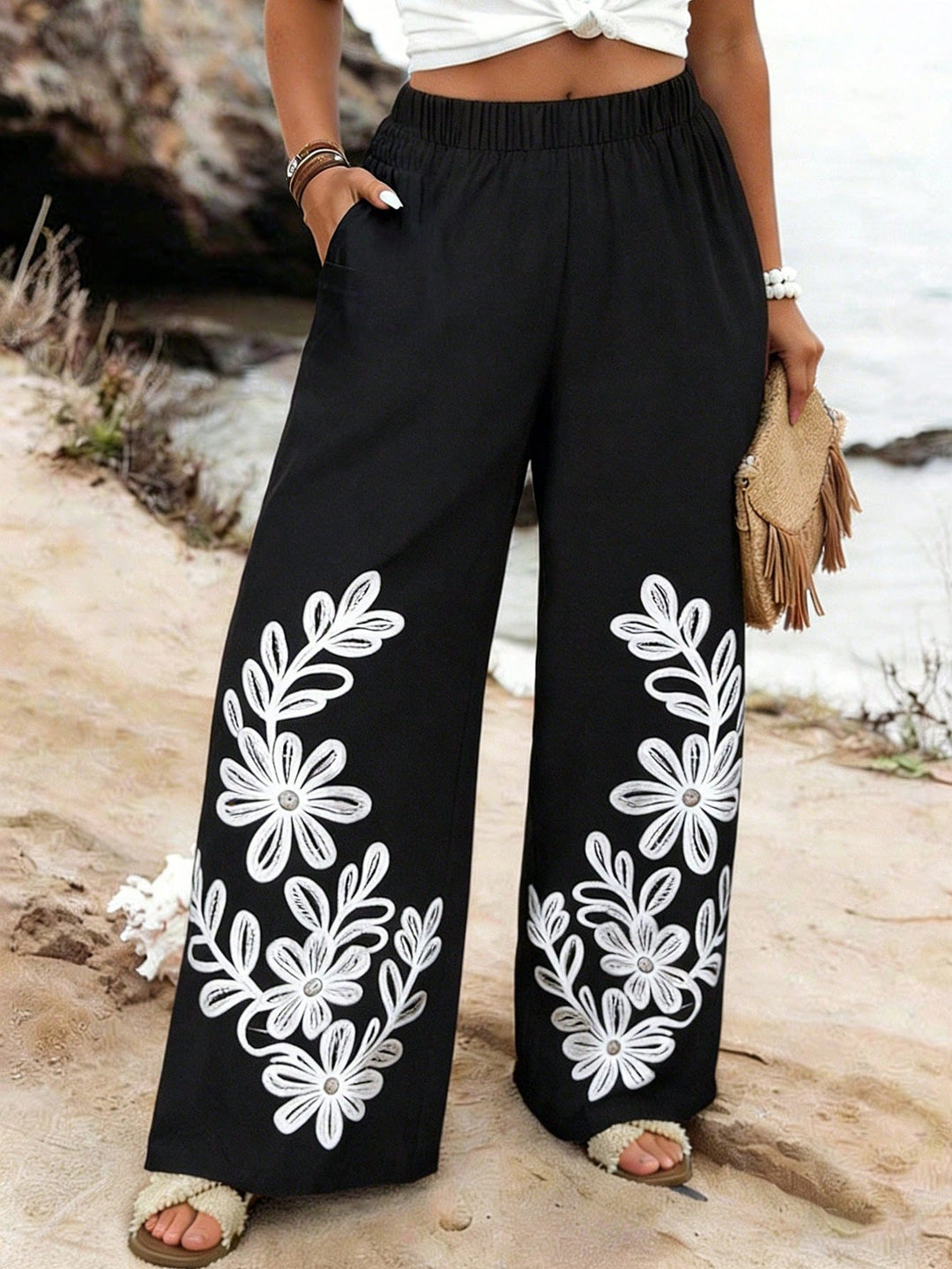 Pantaloni SHEIN, negru