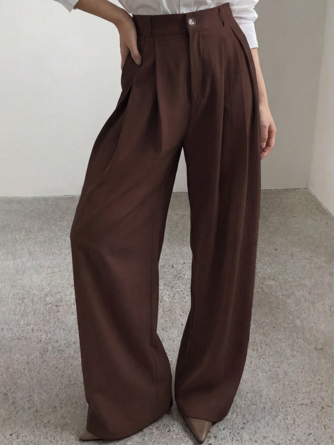 Pantalon SHEIN, maro