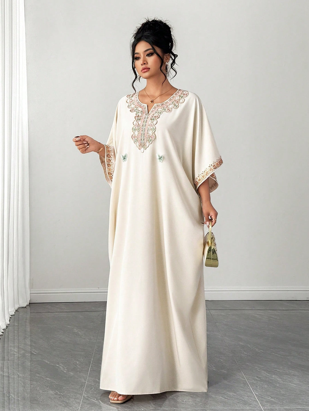 Rochie SHEIN, bej