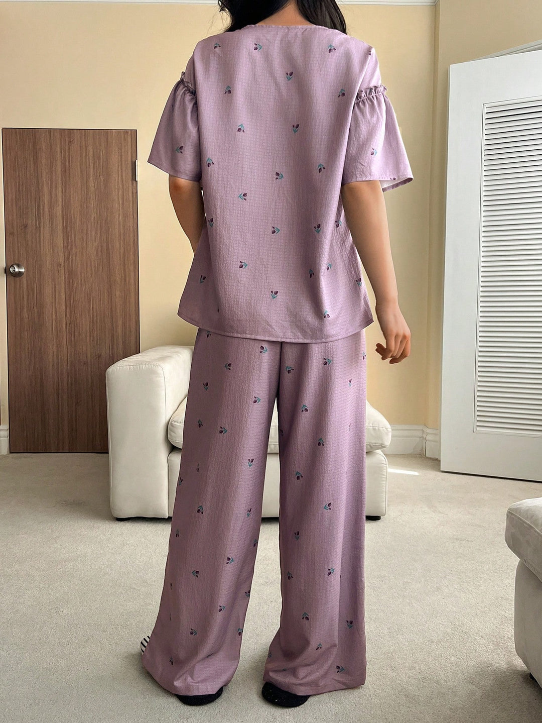 Pijama SHEIN, mov