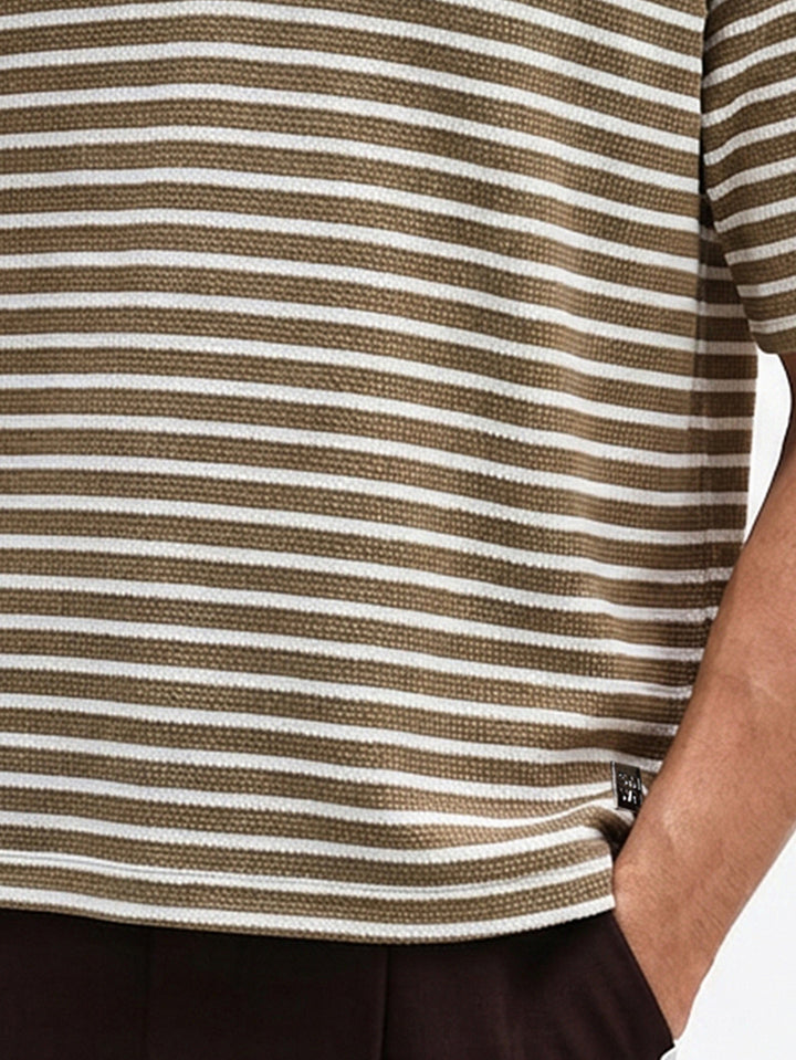 Tricou SHEIN, maro