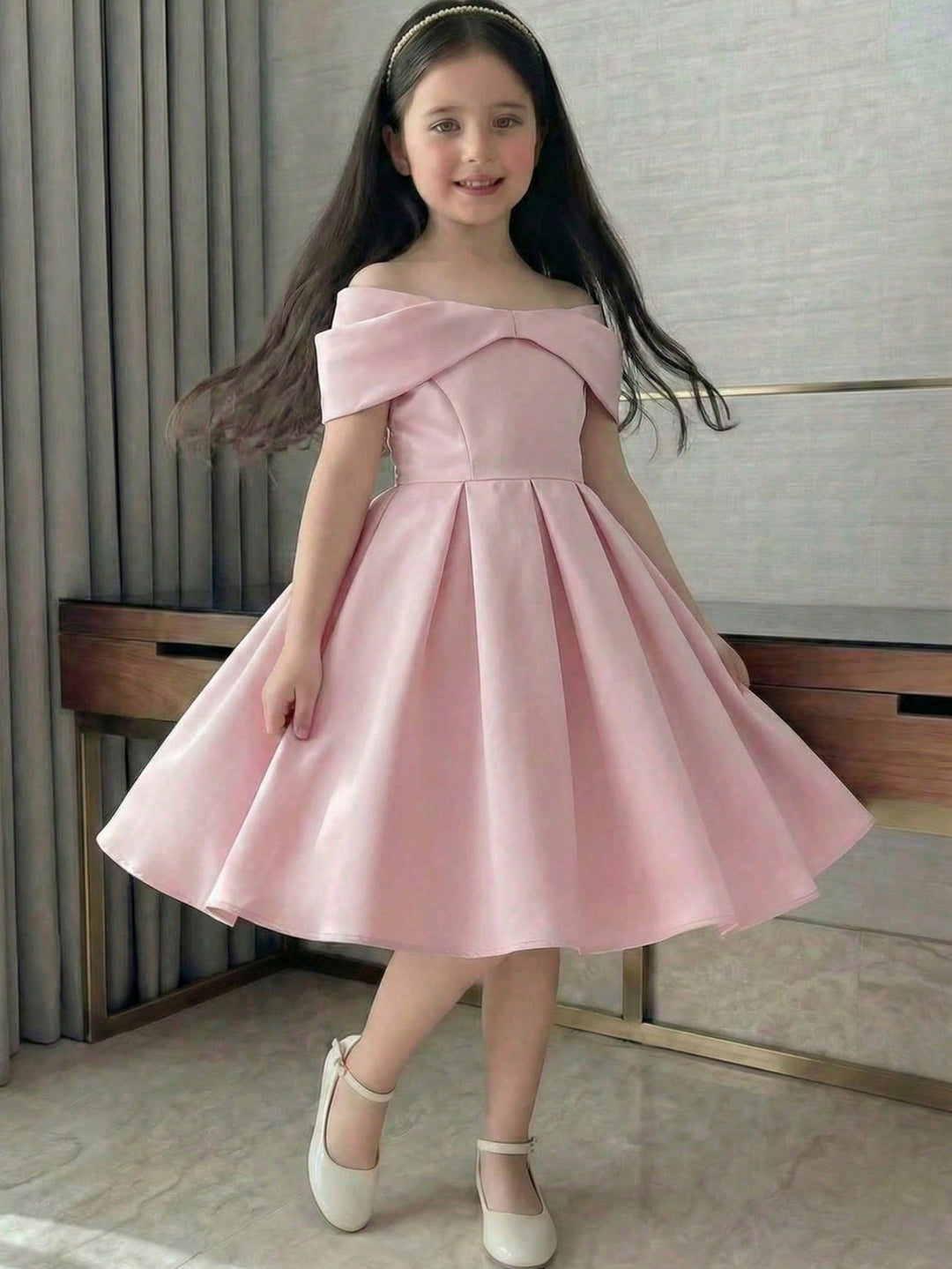 Rochie SHEIN, roz