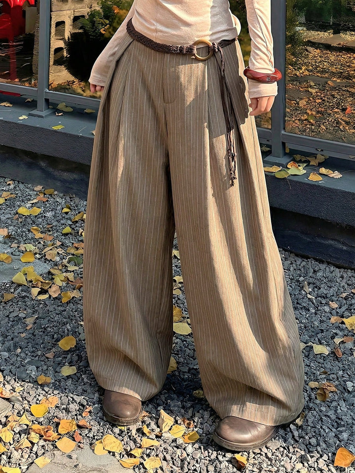 Pantaloni SHEIN, kaki