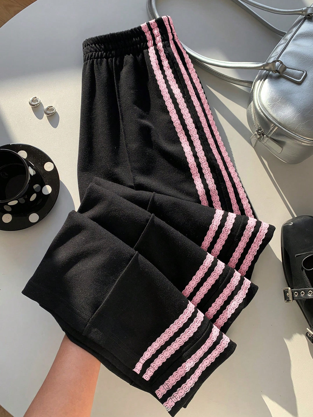 Pantaloni SHEIN, negru