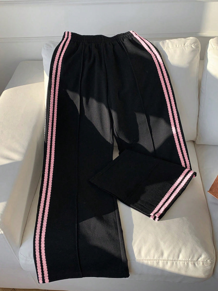 Pantaloni SHEIN, negru