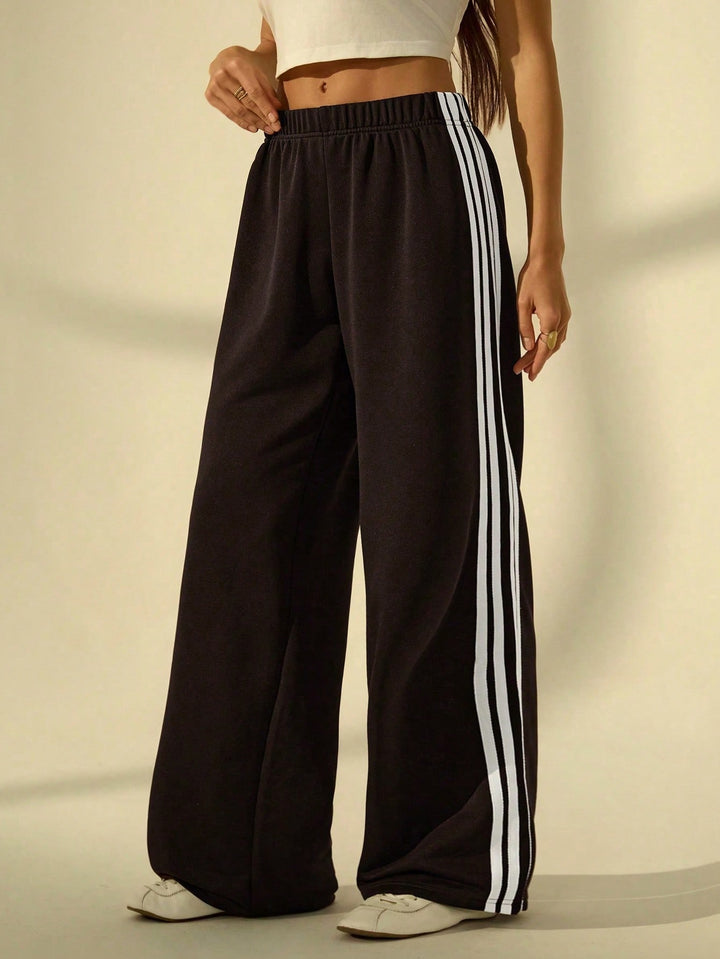 Pantaloni SHEIN