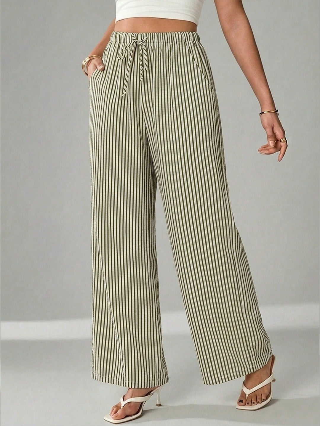 Pantaloni SHEIN, verde