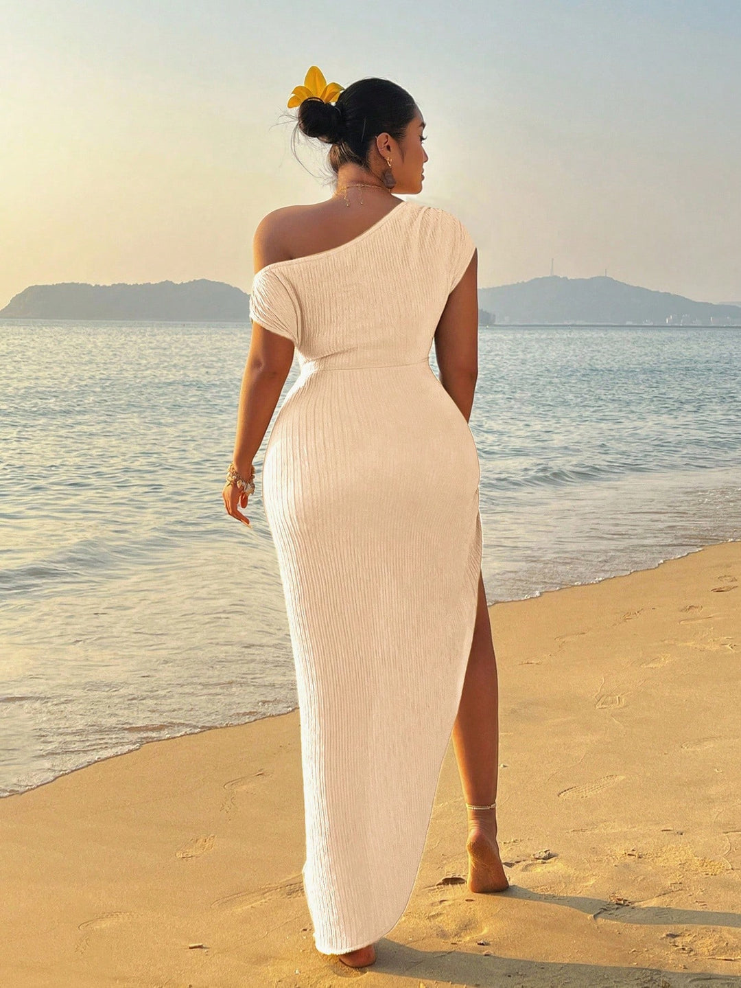 Rochie SHEIN, bej