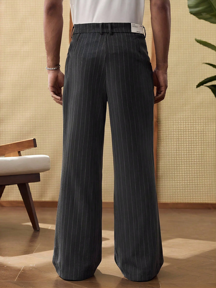 Pantalon SHEIN, negru