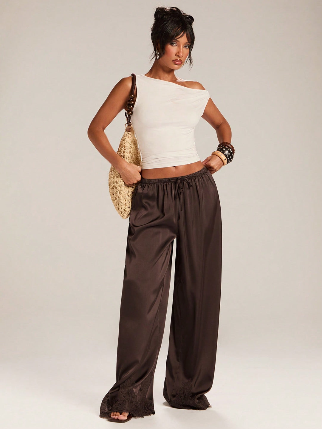 Pantaloni SHEIN, maro