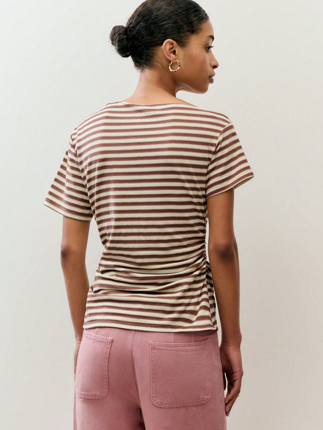 Tricou SHEIN, maro
