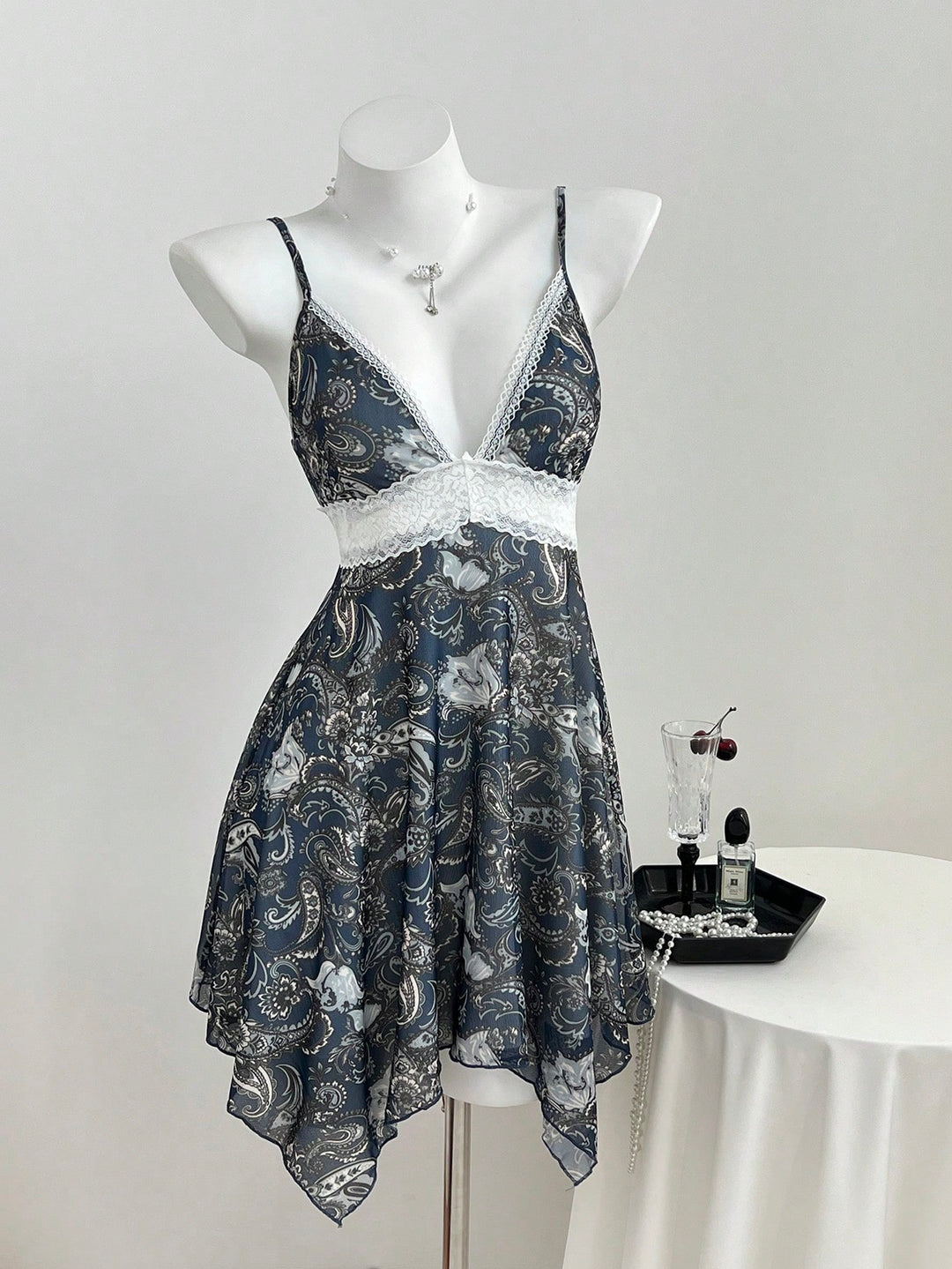 Rochie scurtă SHEIN
