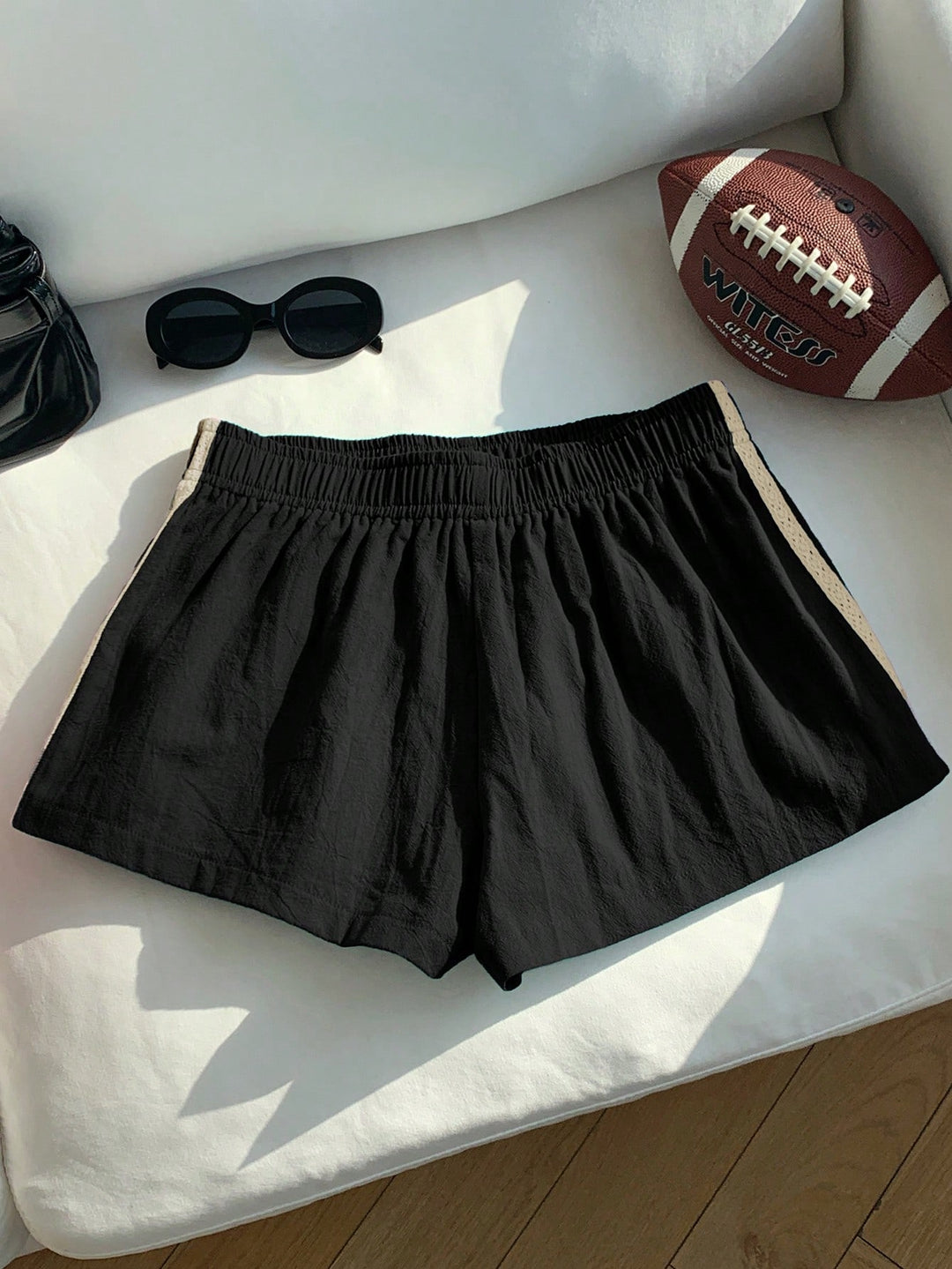 Pantaloni scurți SHEIN, negru