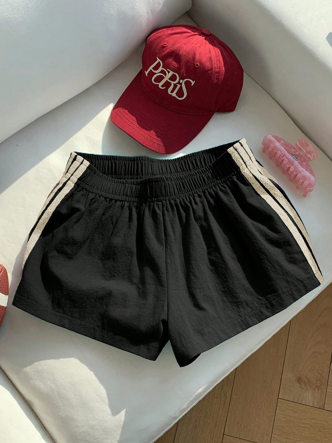 Pantaloni scurți SHEIN, negru