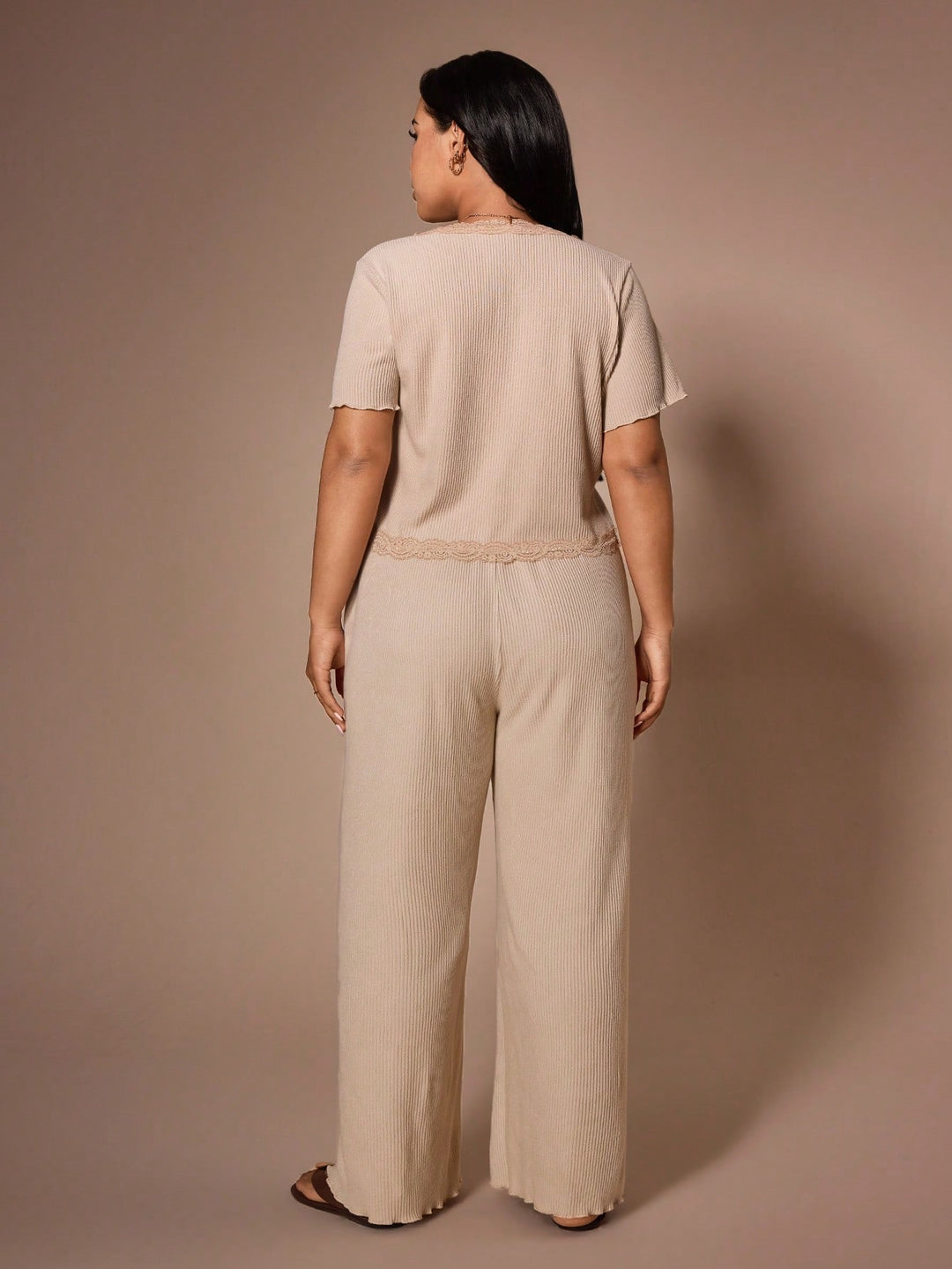 Compleu pijamale SHEIN, bej